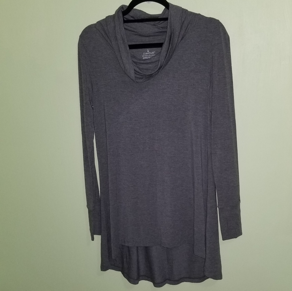 CLOSET CLOSING! CuddlDuds Top
